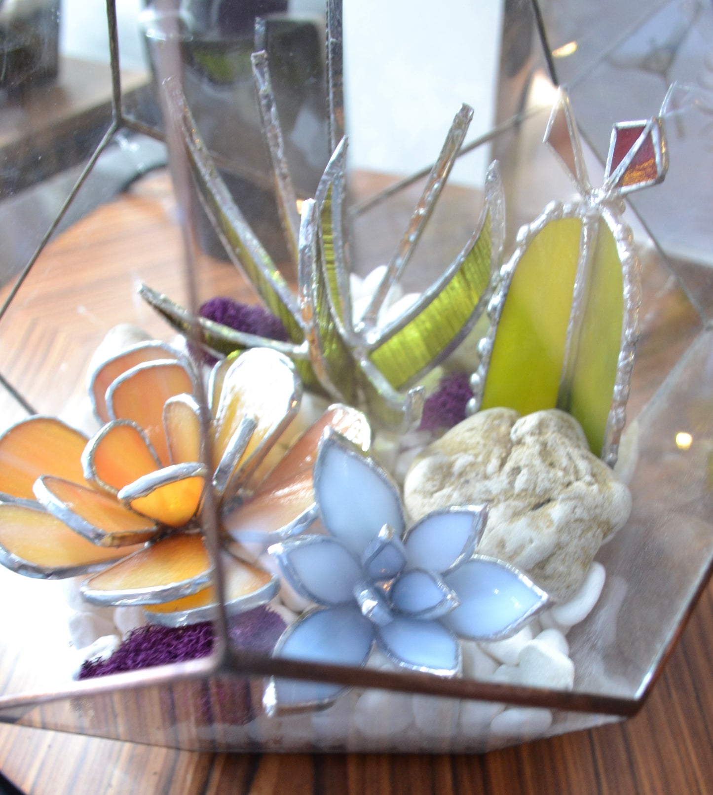 “ . Geometric glass terrarium with art glass 3D plants”