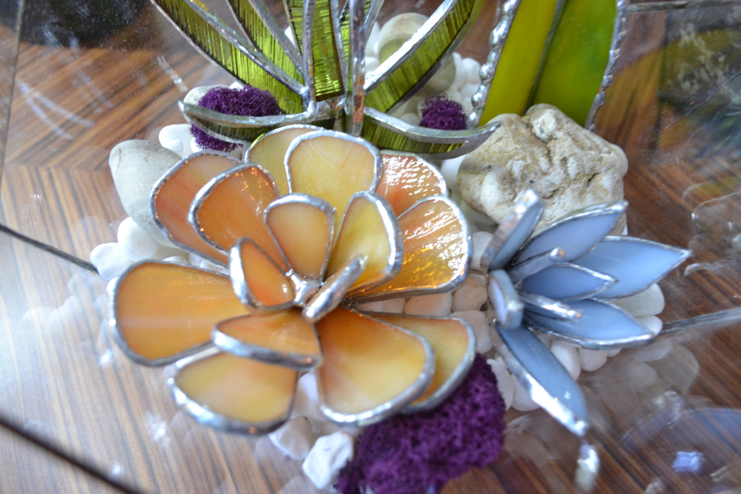 “ . Geometric glass terrarium with art glass 3D plants”
